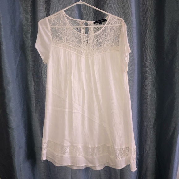 One Clothing White Lace Top size L , romantic looking white blousy top - Picture 6 of 9